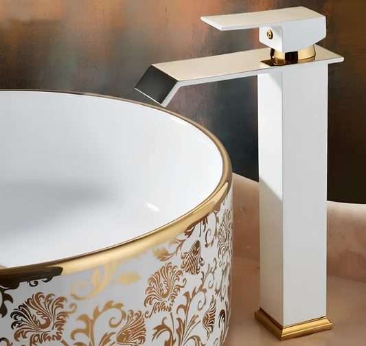 All-copper brass basin faucet in white and gold with induction sensor and waterfall spout, 25cm tall variant