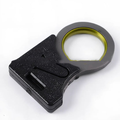 Portable emergency cutting tool with stainless steel blade measuring 4.3cm