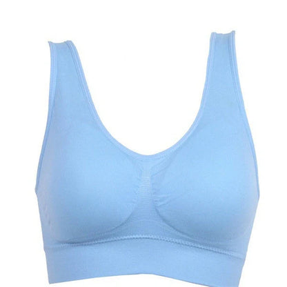 Women's seamless yoga tank top and sports bra in various colors for fitness and casual wear