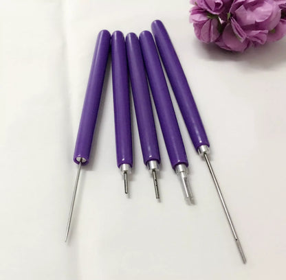 Quilling Paper Roll Pen with various needle options for precise paper crafting
