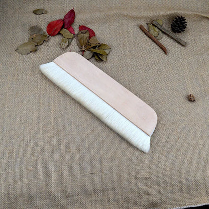 Wool art mounting brush in picture colour available in four sizes from 8 to 14 inches