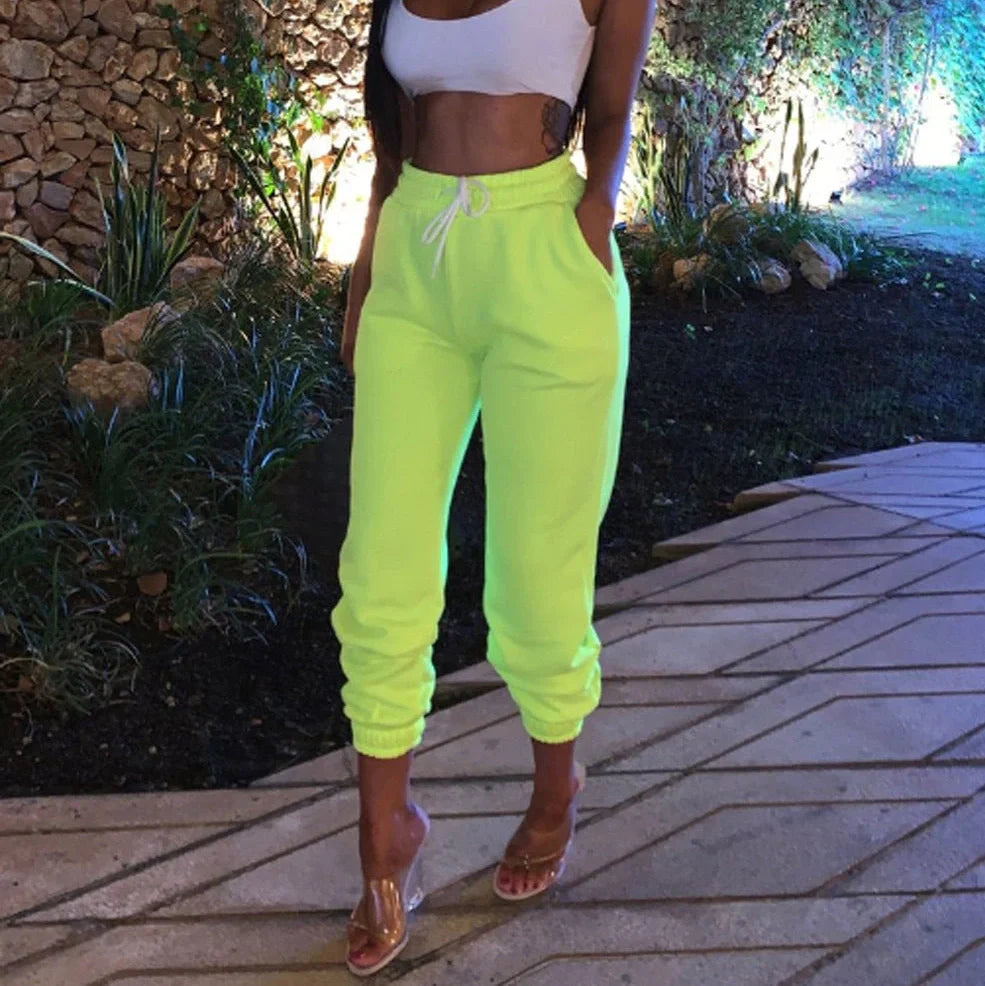 Women's yoga high waist pants with straight leg design in green, grey, or red colours