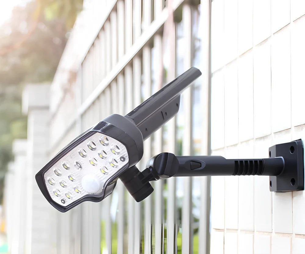 Black solar garden light with 17 LED beads, 206mm height, IP65 waterproof rating for outdoor use