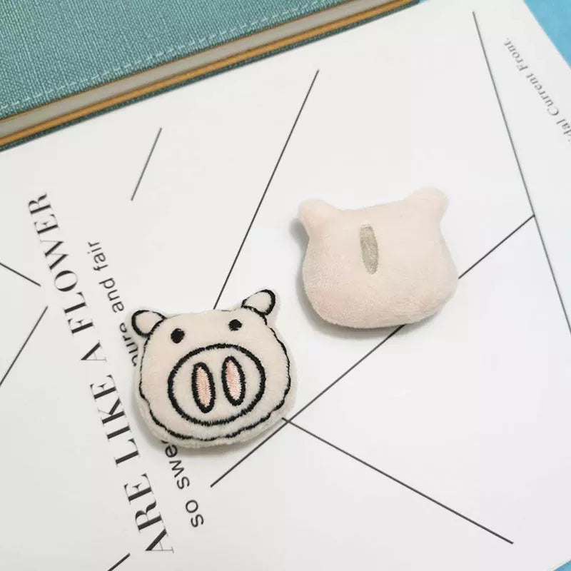 Cartoon Plush Brooch with high weight crystal super soft material, unique design for craftsmanship and fashion