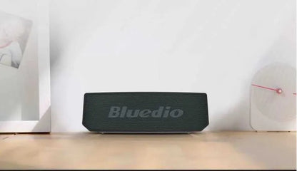 Black BS-6 cloud smart speaker with 52mm drive unit, dimensions 227x68x74mm