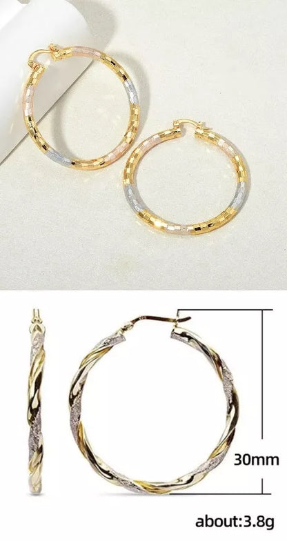 Simple Gold Women's Metal Alloy Geometric Earrings in gold and gold A colors