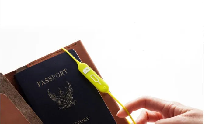 Portable anti-lost silicone card slot card holder with magnetic closure opens flat to display 6-8 cards in visible slots available in green gray or yellow powder colour