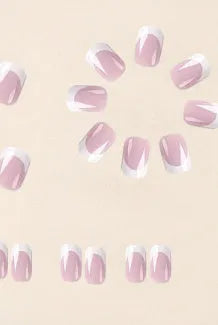 24 plaid-patterned false nail tips on white background showing check design