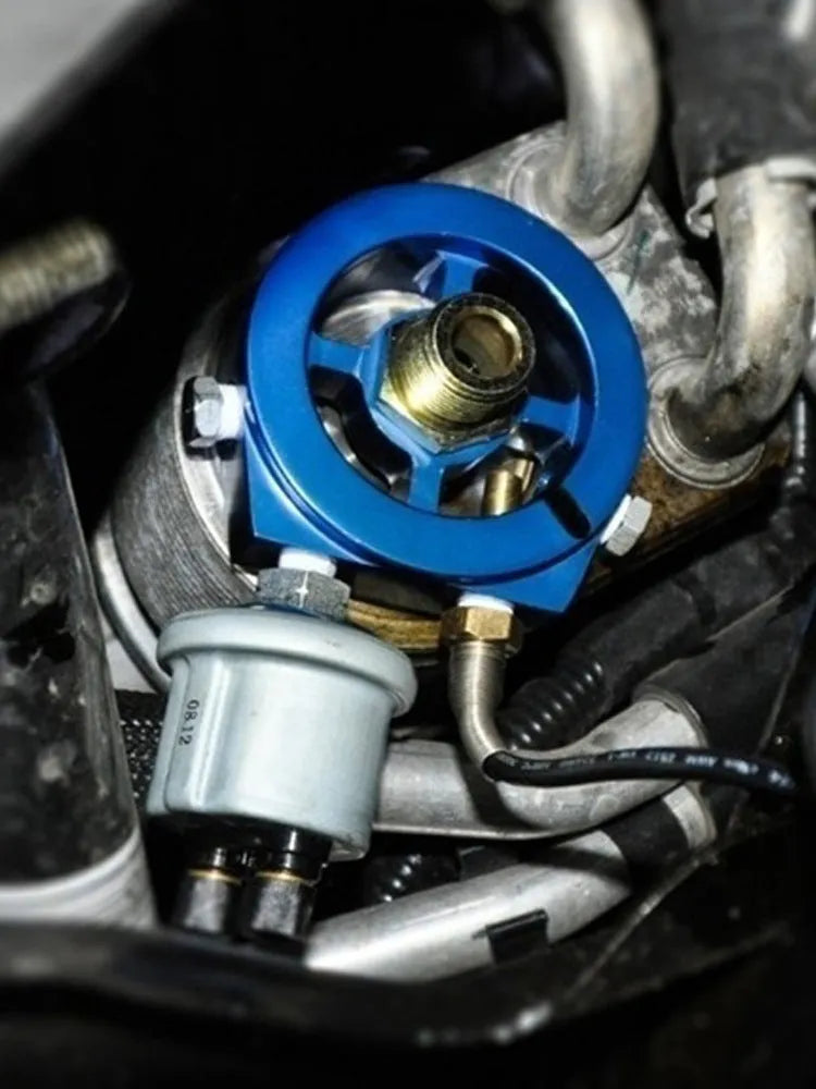 Universal aluminium alloy oil pressure gauge adapter in red, blue, black, gold, and silver colour options