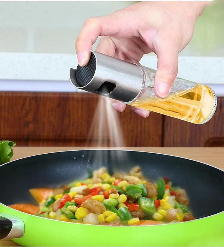 Gold ABS and glass kitchen oil vinegar spray bottle with push-pump mechanism