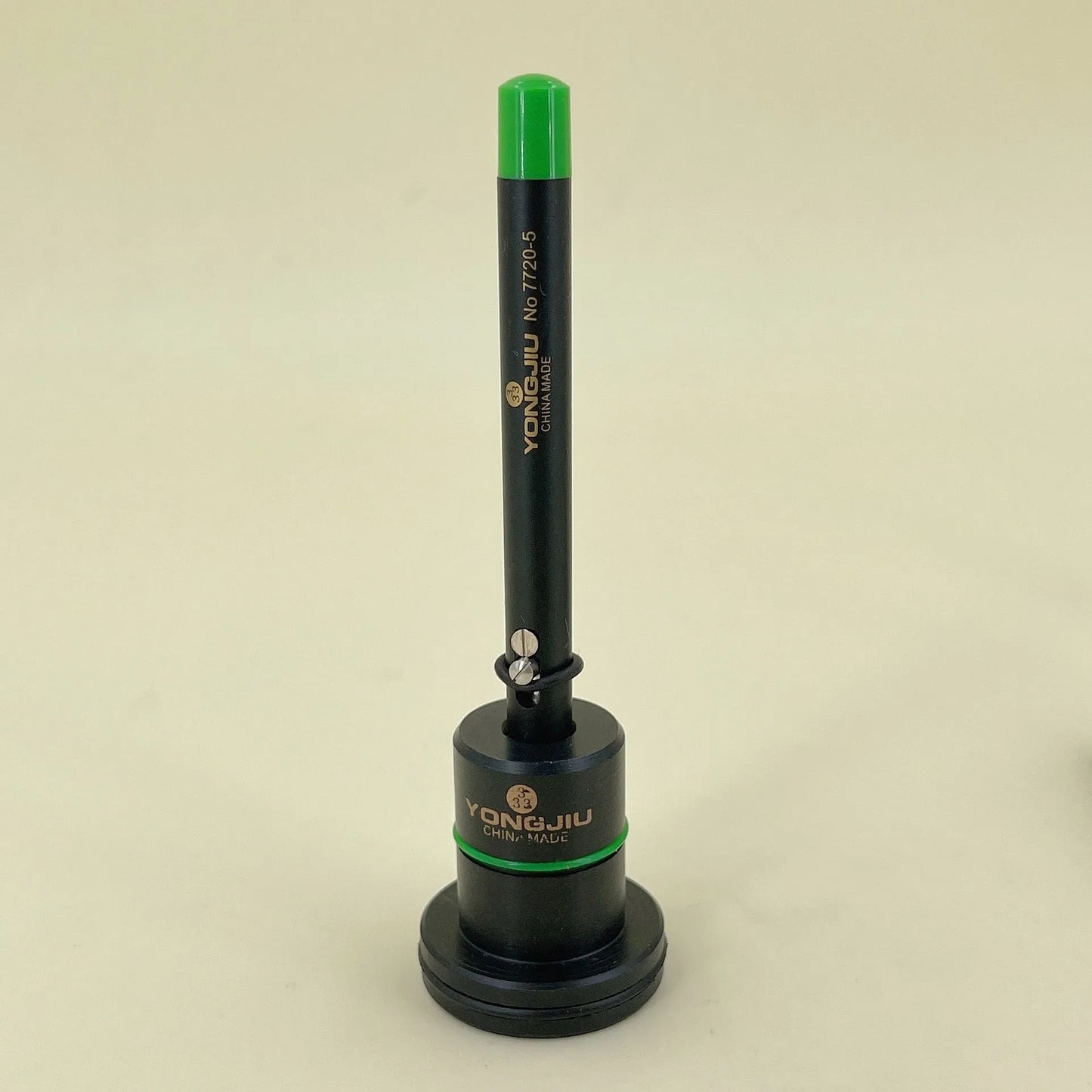 A single watch repair oiling pen tool for use with model 7718, 7719, and 7720 kits.