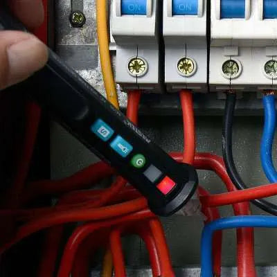 Black voltage detection pen with sensor tip for electrical line testing and status identification