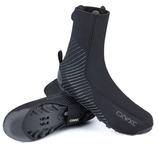 Black bike shoe cover with reflective details for wind and waterproof protection