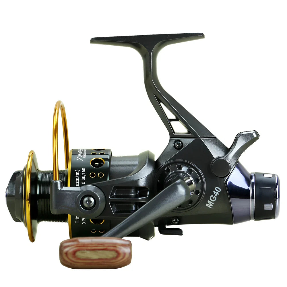 MG fishing reel with metal folding arm, wooden handle, and double brake system for saltwater fishing