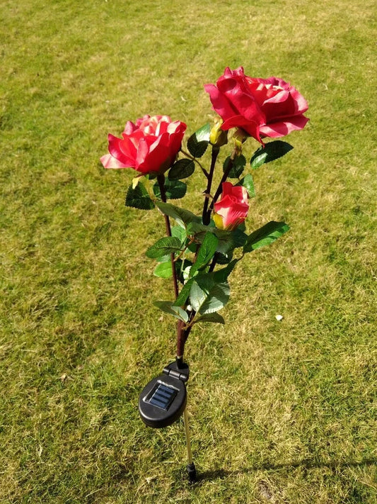 Solar rose garden lamp with white LEDs and crepe petals for pathway lighting