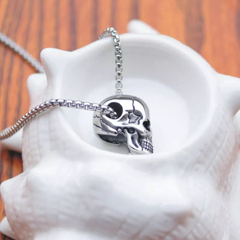 Men's titanium steel skull necklace with square pearl chain and metal pendant
