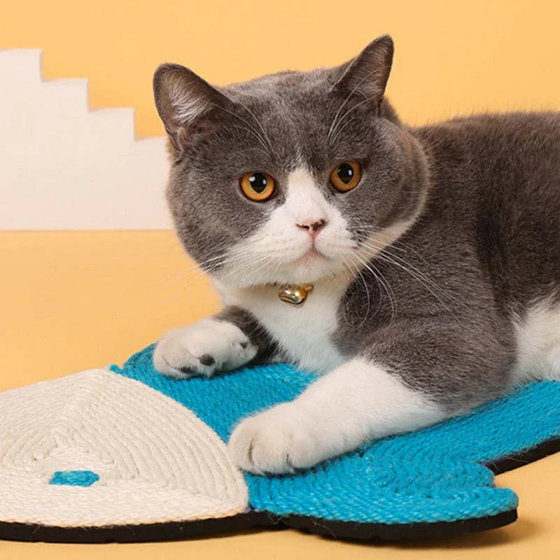 Premium cat scratching pad with durable sisal fabric and cactus-shaped design to protect furniture and satisfy your feline's natural scratching needs