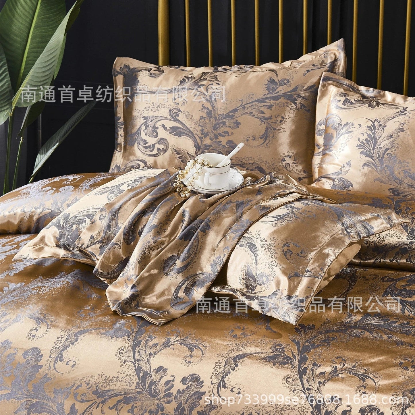 Three-piece bedding set with reactive dyed polyester in blue, gold, grey, pink, purple, or white for UK bed sizes