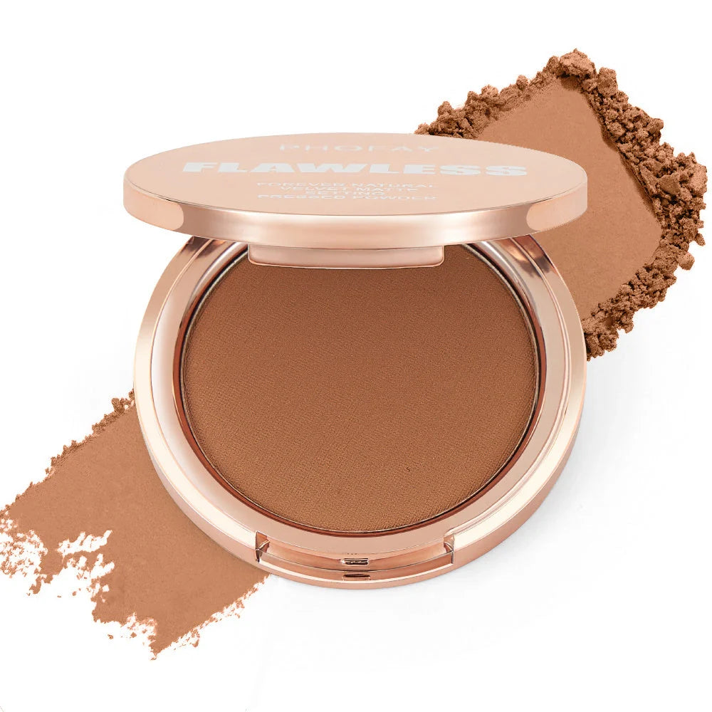 Mattifying pressed powder for a flawless, shine-free complexion with a smooth, poreless appearance