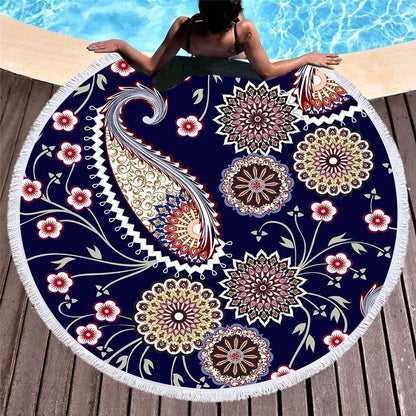 Circular Macharo beach towel with vibrant digital printing, 150 x 150 cm
