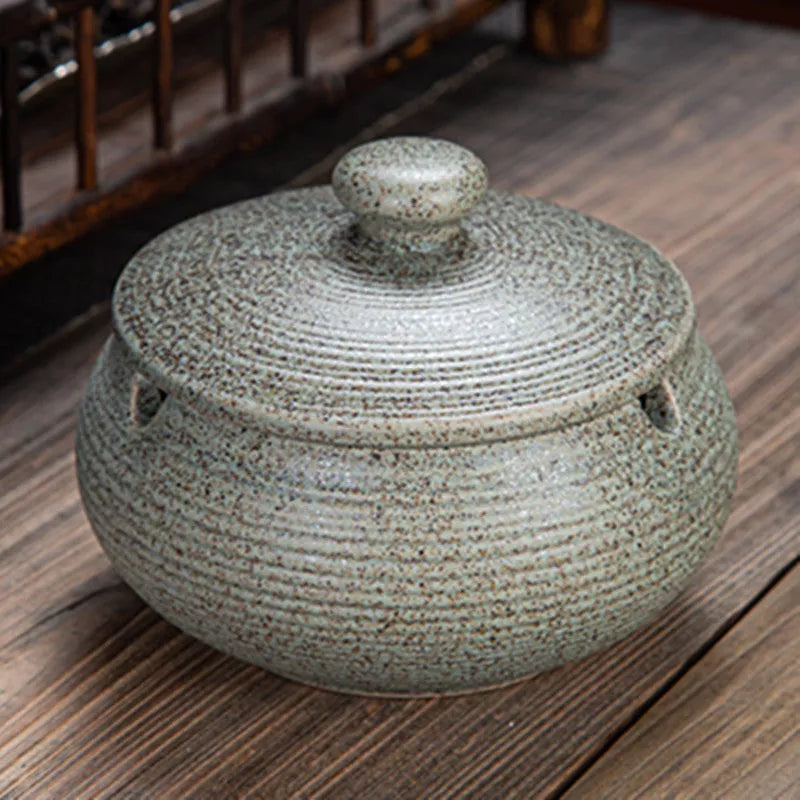 Personalized Chinese style ceramic ashtray, 11*11*8cm, various colors available