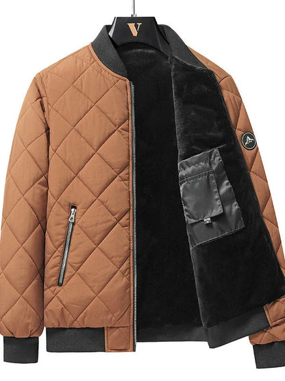 A warm, wind-resistant insulated jacket with a unique rhombic sewing design, available in a variety of fashionable colors for men.