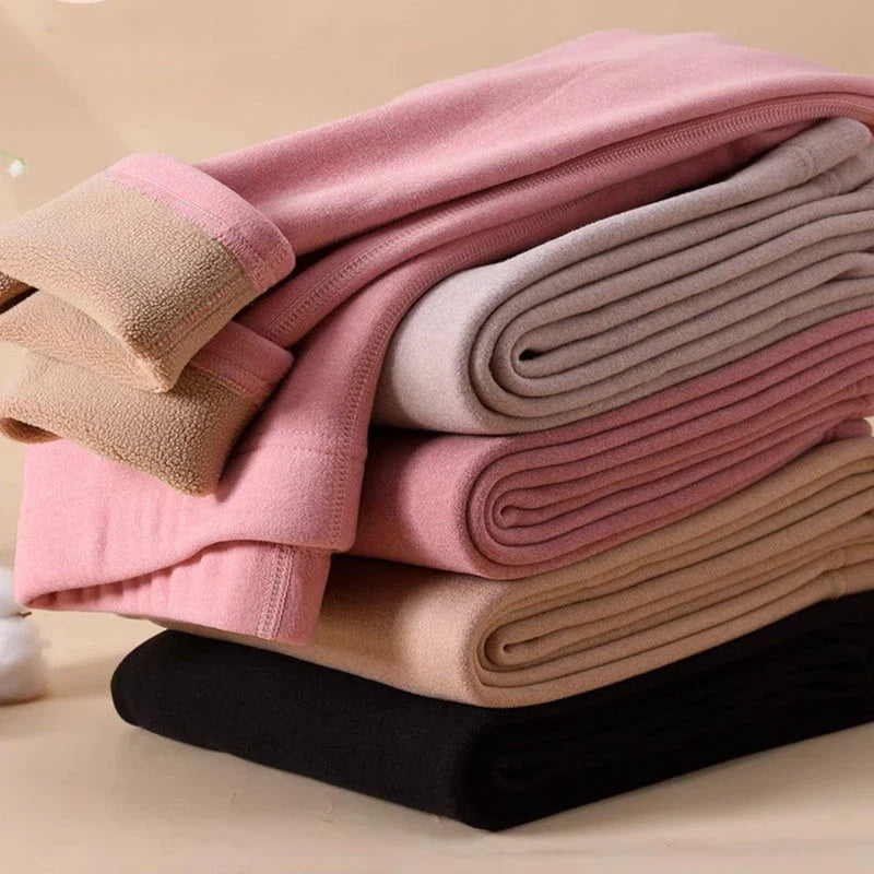 Cozy and stylish cashmere-blend leggings in a variety of classic colors for winter wear