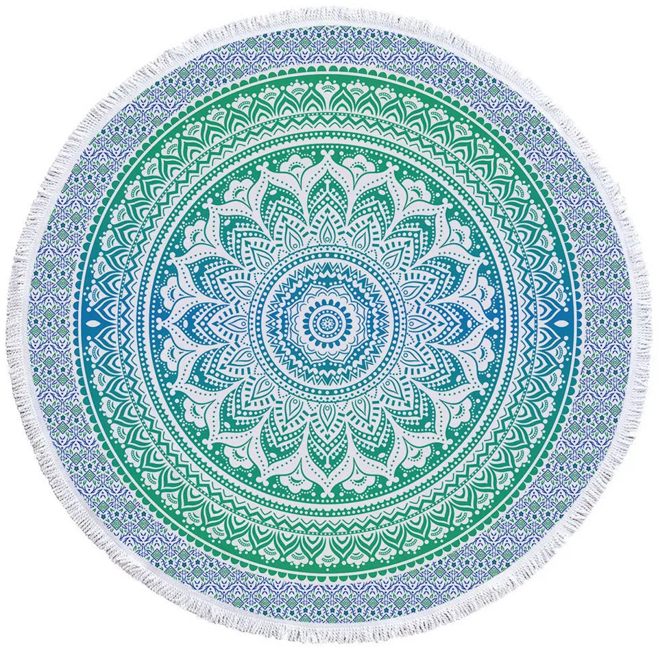 Round printed polyester towel mat for beach, yoga, and home decor with vibrant 3D patterns