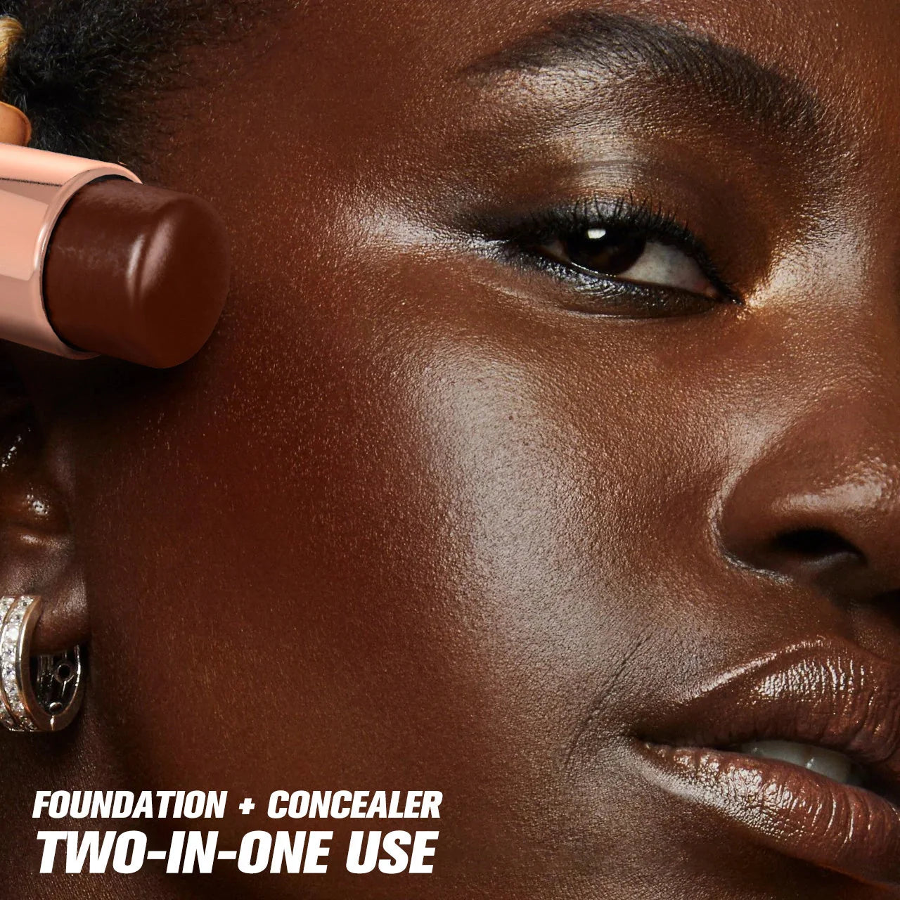 PHOFAY Contour Stick - a silky-smooth, weightless makeup essential that effortlessly sculpts and defines the face for a flawless, airbrushed complexion