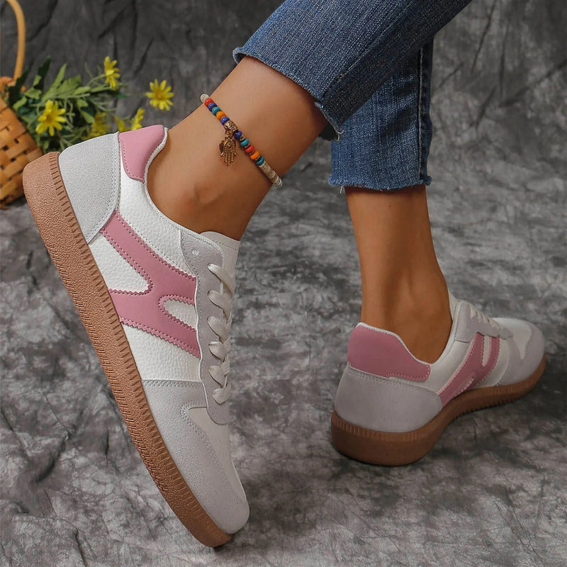 Hhomeenjoy Fashionable Colorblock Lace-Up Flats for Stylish Women