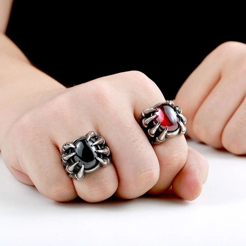 Vintage Titanium Steel Zircon Ring with Intricate Design and Comfortable Fit