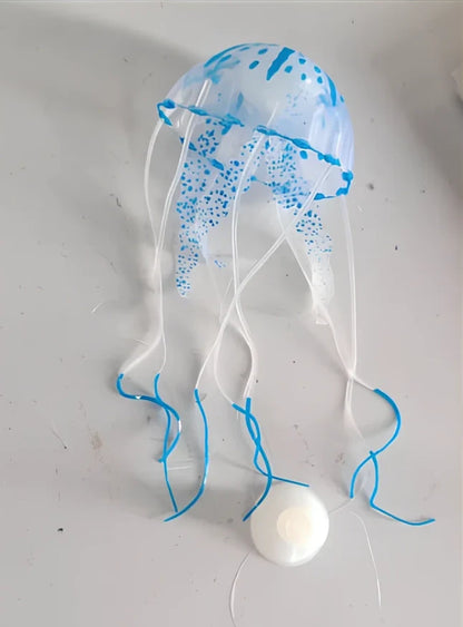 Black LED jellyfish aquarium lamp projecting 10m underwater scene from 1200mAh USB battery