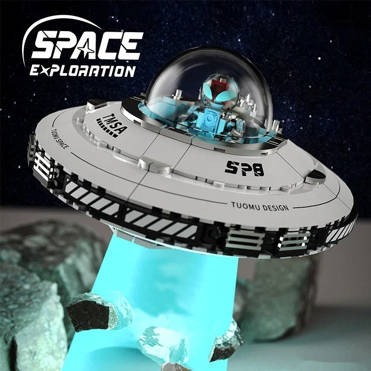 UFO Universe alien spaceship building blocks toy with flashing lights and battery-powered function