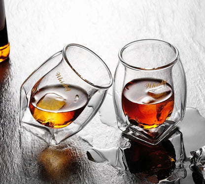Handmade borosilicate whiskey glass with unique design and double glazing for thermal insulation
