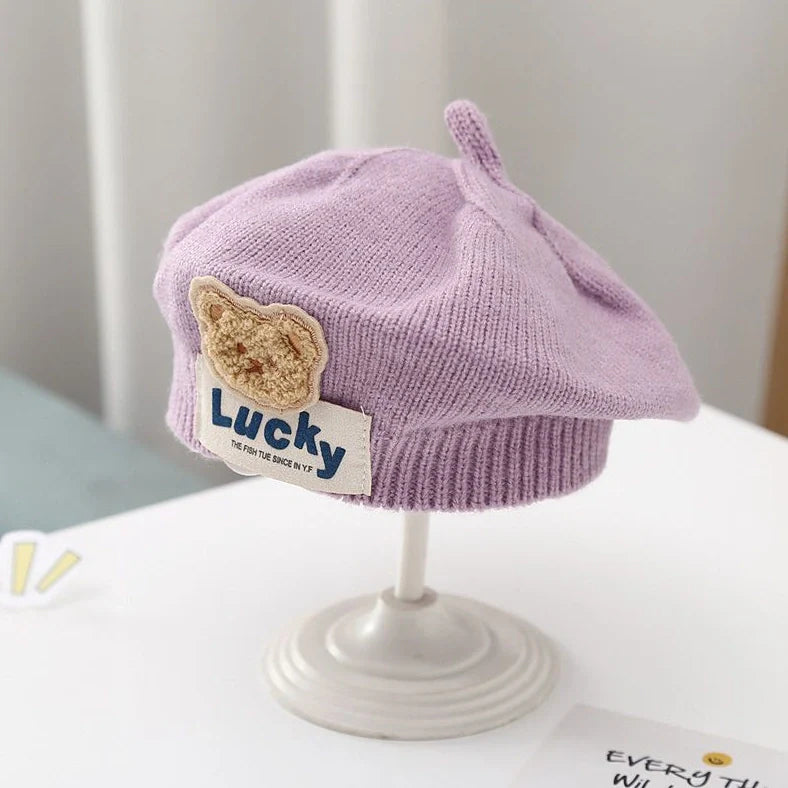 Children's knitted beret in acrylic fabric for winter, sized 45-52cm head circumference