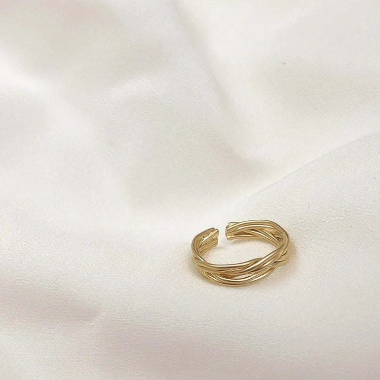Hhomeenjoy Adjustable Twist Metal Ring - Vintage Flair for Modern Style