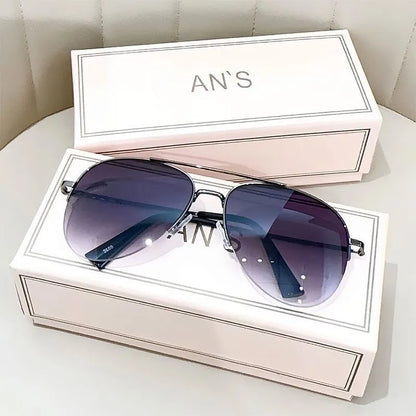 Big face aviator sunglasses with metal frame and UV-protective resin lenses in multiple colour options