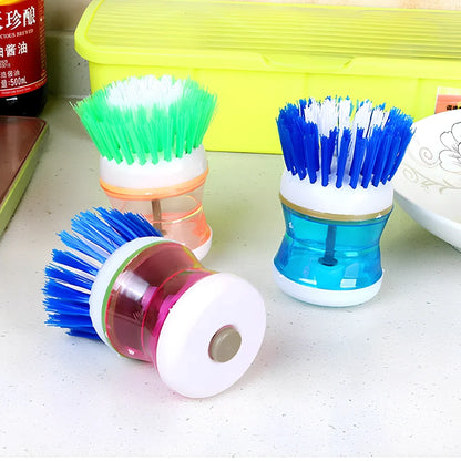 Compact soap dispensing palm brush, 5.5cm diameter head, 7cm length, polypropylene for kitchen scrubbing
