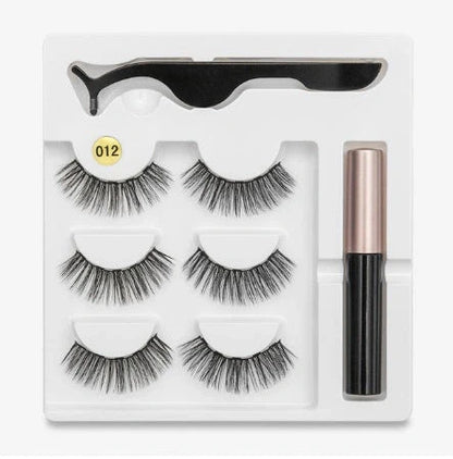 Magnetic false eyelashes for a voluminous, natural look without glue.