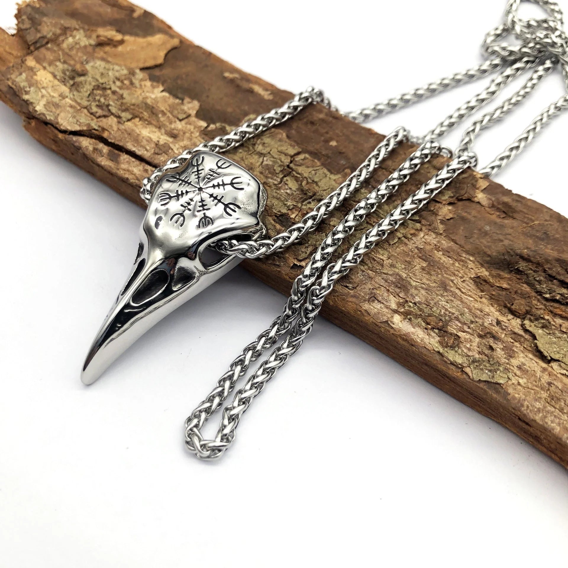 Stylish titanium steel Viking skull pendant necklace with an eagle beak design