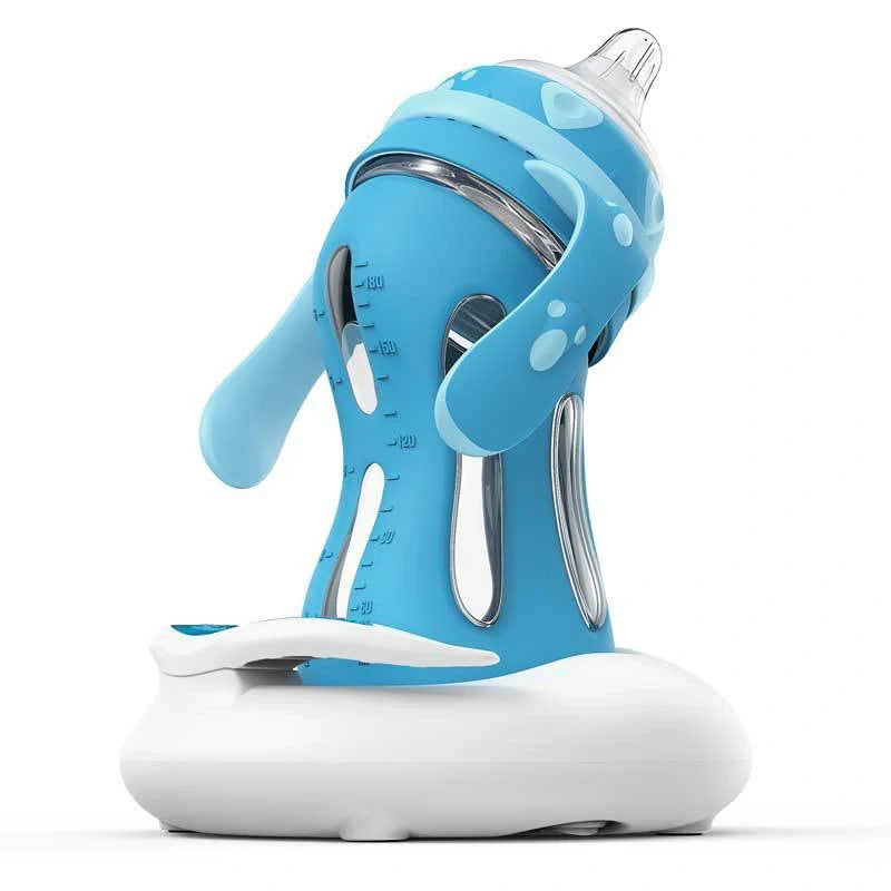 Glass baby bottle with temperature-sensitive silicone sleeve and USB milk warmer for safe, natural feeding