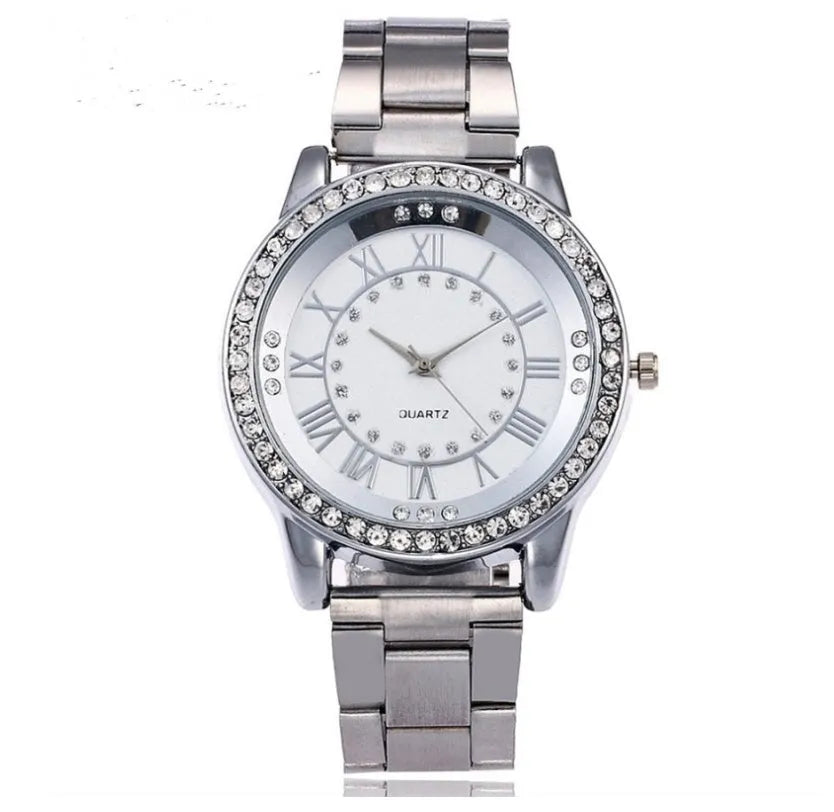 Vansvar women's quartz dress watch with 40mm round dial, alloy strap and rose gold or gold colour option