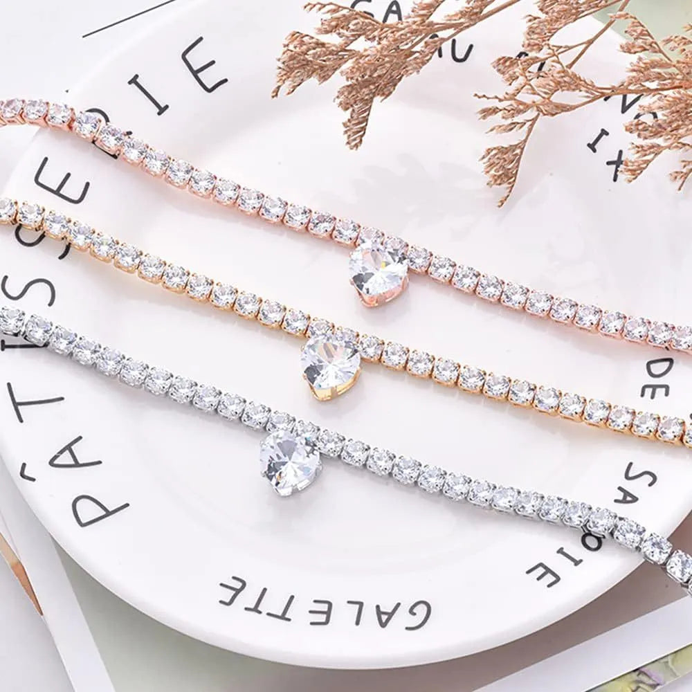 Gold heart-shaped rhinestone pet collar with adjustable chain for dogs and cats