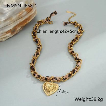 Stainless steel women's necklace with geometric leopard love pendant on 41-50cm chain