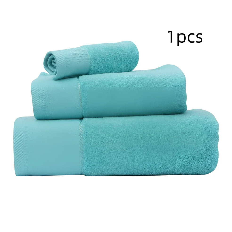 70x140cm cotton bath towel in blue with plush texture from combed yarn construction