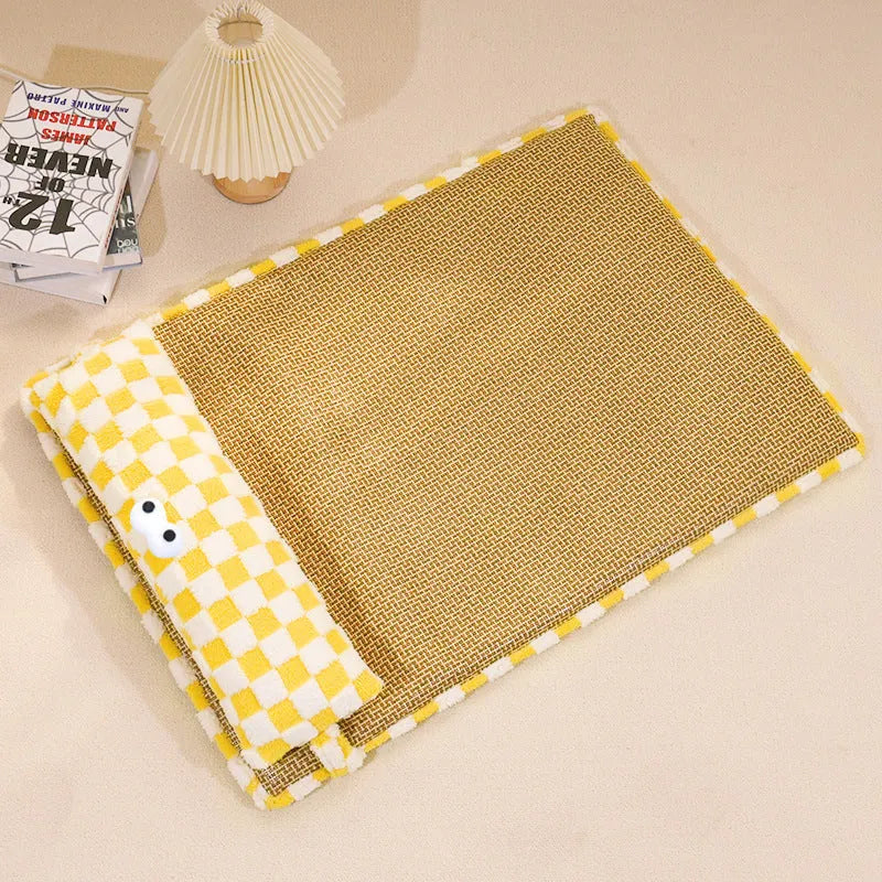 Four-season pet cushion for cats and dogs available in four sizes with grey and yellow colour options