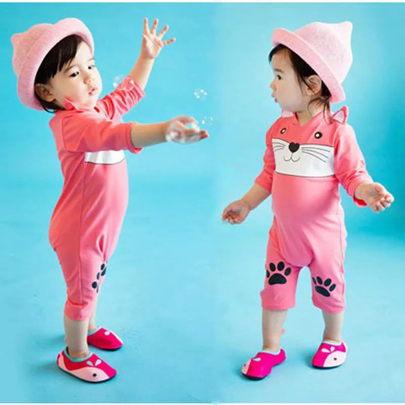 Warm swimwear for infants and toddlers with high elasticity, available in pink and blue