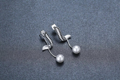 Black pearl pendant tassel earrings for women, elegant and lightweight design