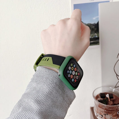 Silicone Apple Watch strap and protective case in two-colour design, sizes 38mm to 45mm