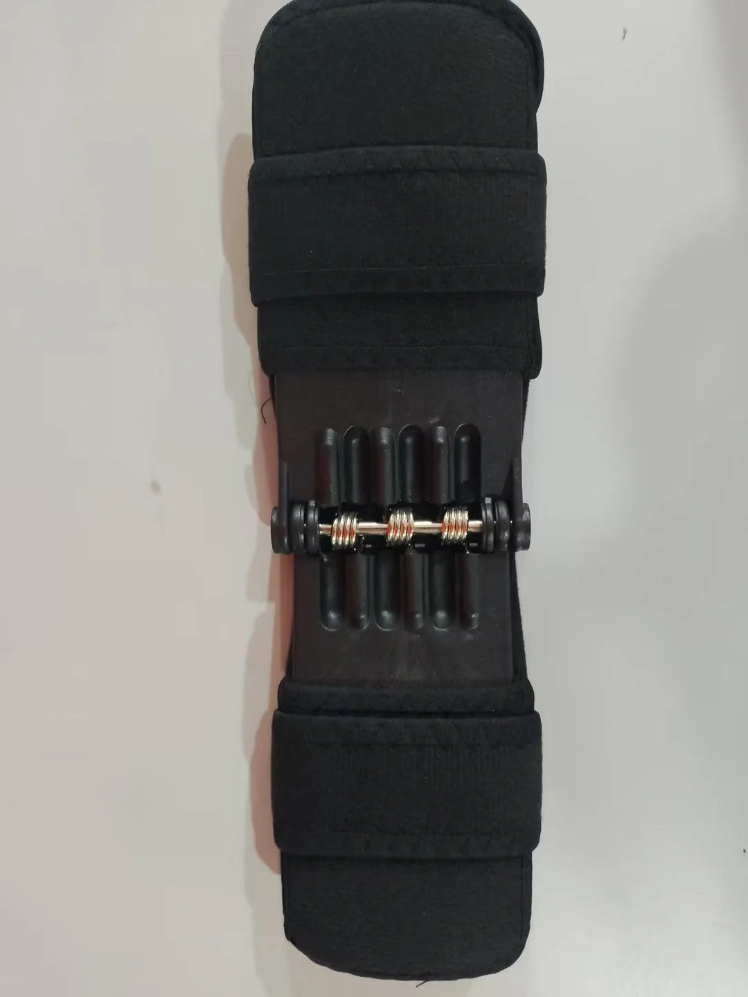 Breathable joint support knee pads with non-slip design for athletes